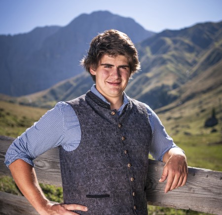 Rifugio Molignon Alpe di Siusi | Alpe di Siusi e Dolomiti: un paradiso per gli escursionisti in Alto Adige La foto mostra Daniel, il proprietario del rifugio.